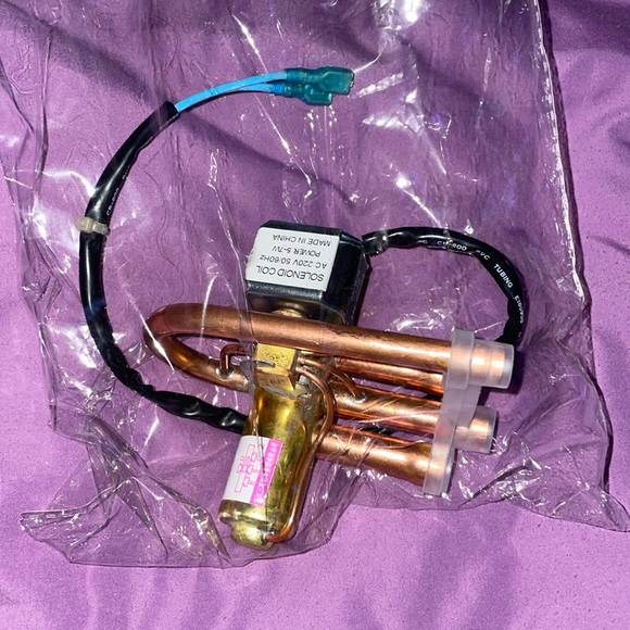 NEW SOLENOID COIL AC: 220V 50/60Hz POWER: 5-7W MADE IN CHINA SAF-7H-340-P - Picture 1 of 7